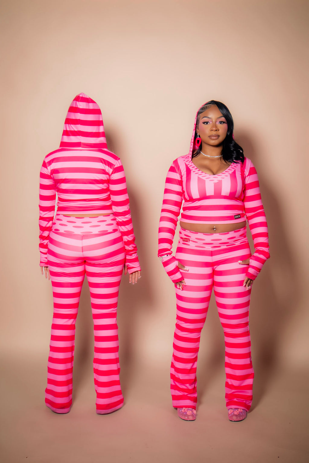 Wrapped in stripes set